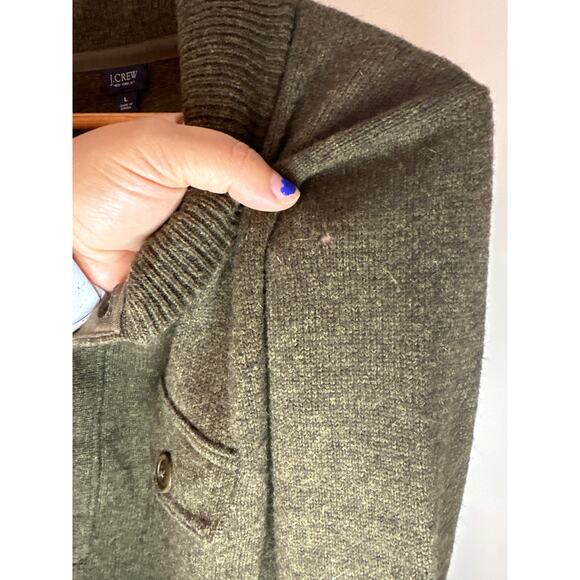 J Crew 100% Lambswool Sweater Collar Button Chest Pockets Size Large Green - Picture 3 of 8